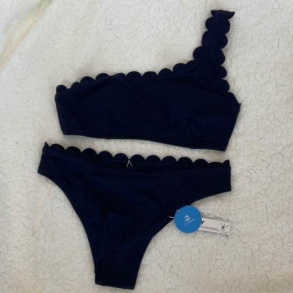 Cupshe Other - Cupshe - 2 piece swimsuit Navy blue